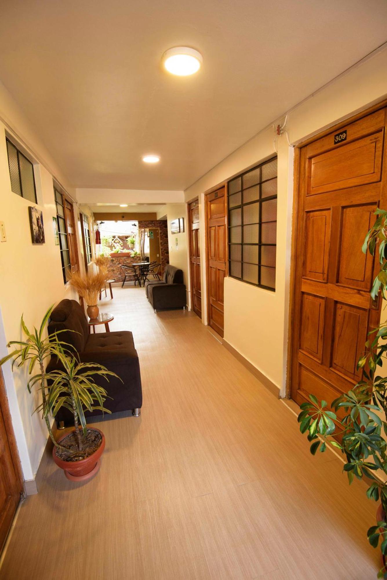 Hotel Virgen Del Carmen - Huaraz 外观 照片